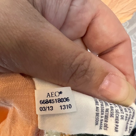 AEO AMERICAN EAGLE OUTFITTERS SWEET LITTLE PEACH TOP M MEDIUM GLUTTER SLEEVE EUC - Picture 3 of 7